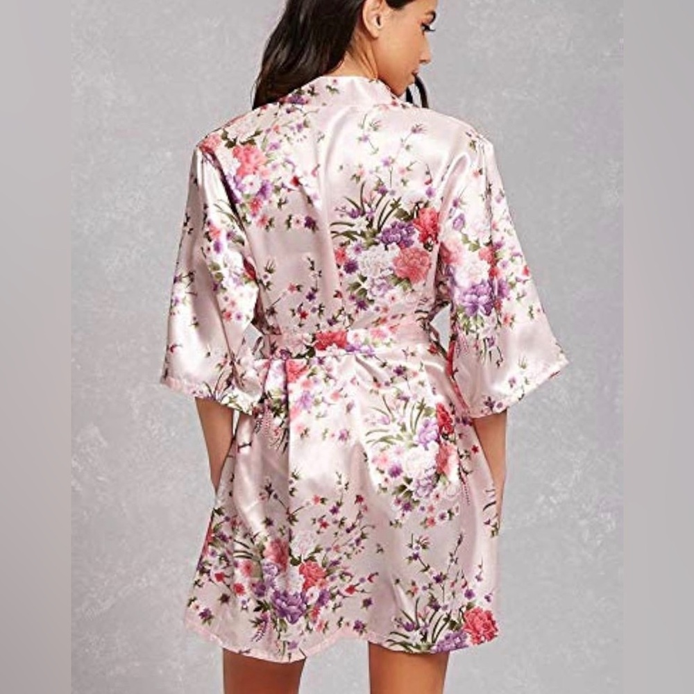 Amazon Pink Floral Satin Kimono